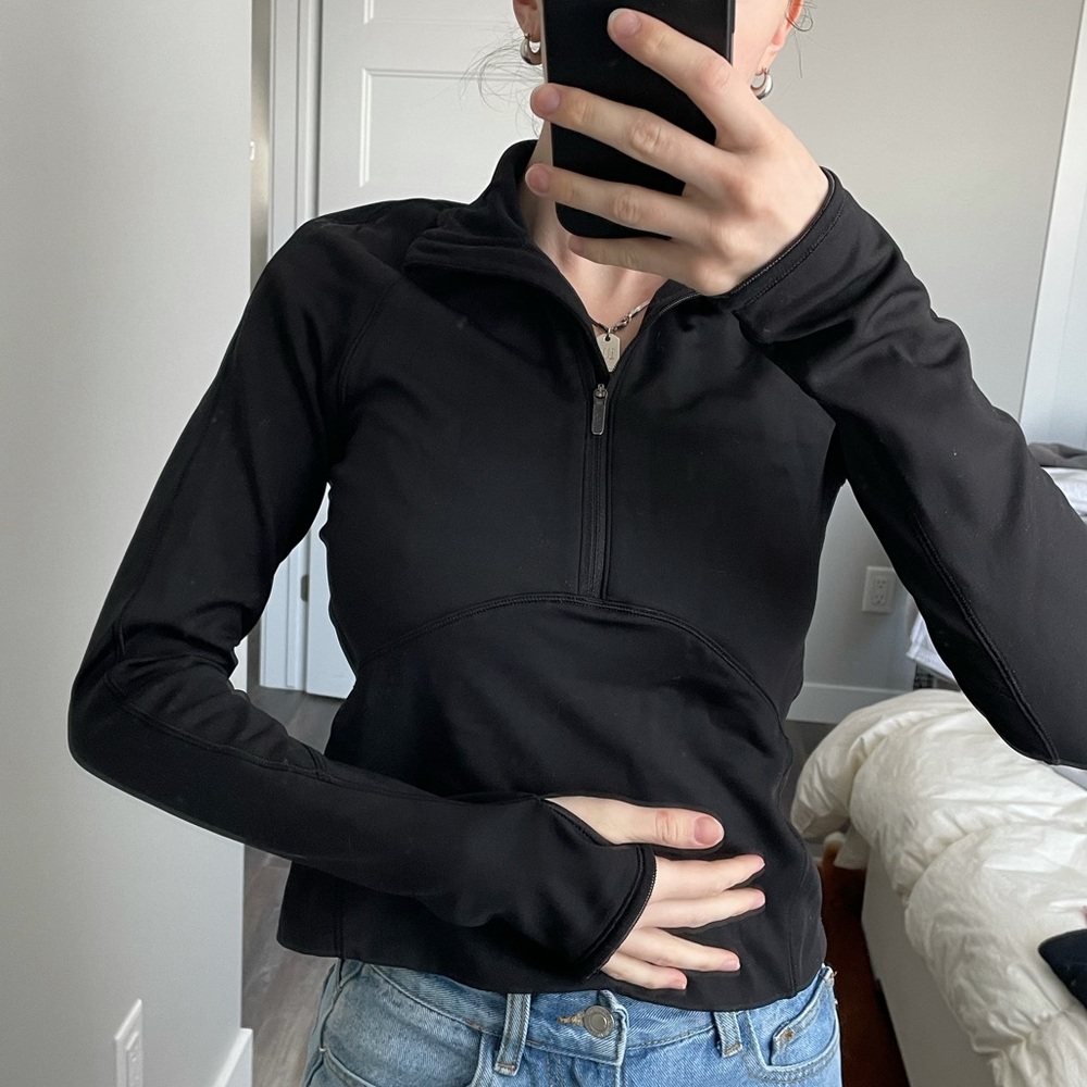 Lululemon 1/2 zip sweater top